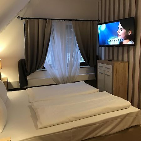 Gastehaus Reiser Hotel Mainz Buitenkant foto